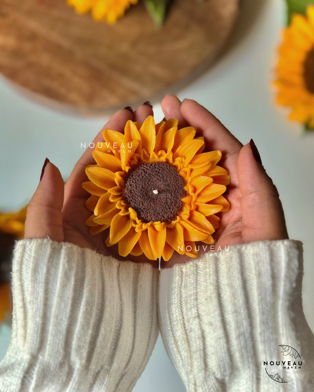 Hello Sunshine Candle